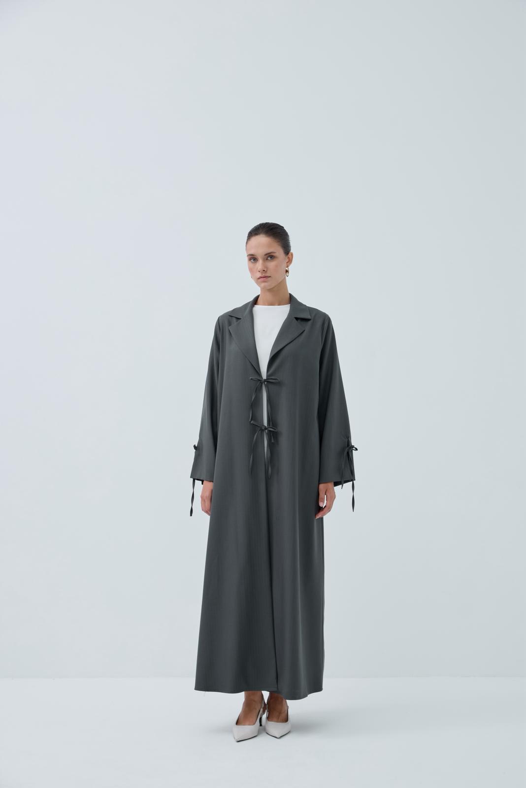 Linear Elegance Abaya ⚜️