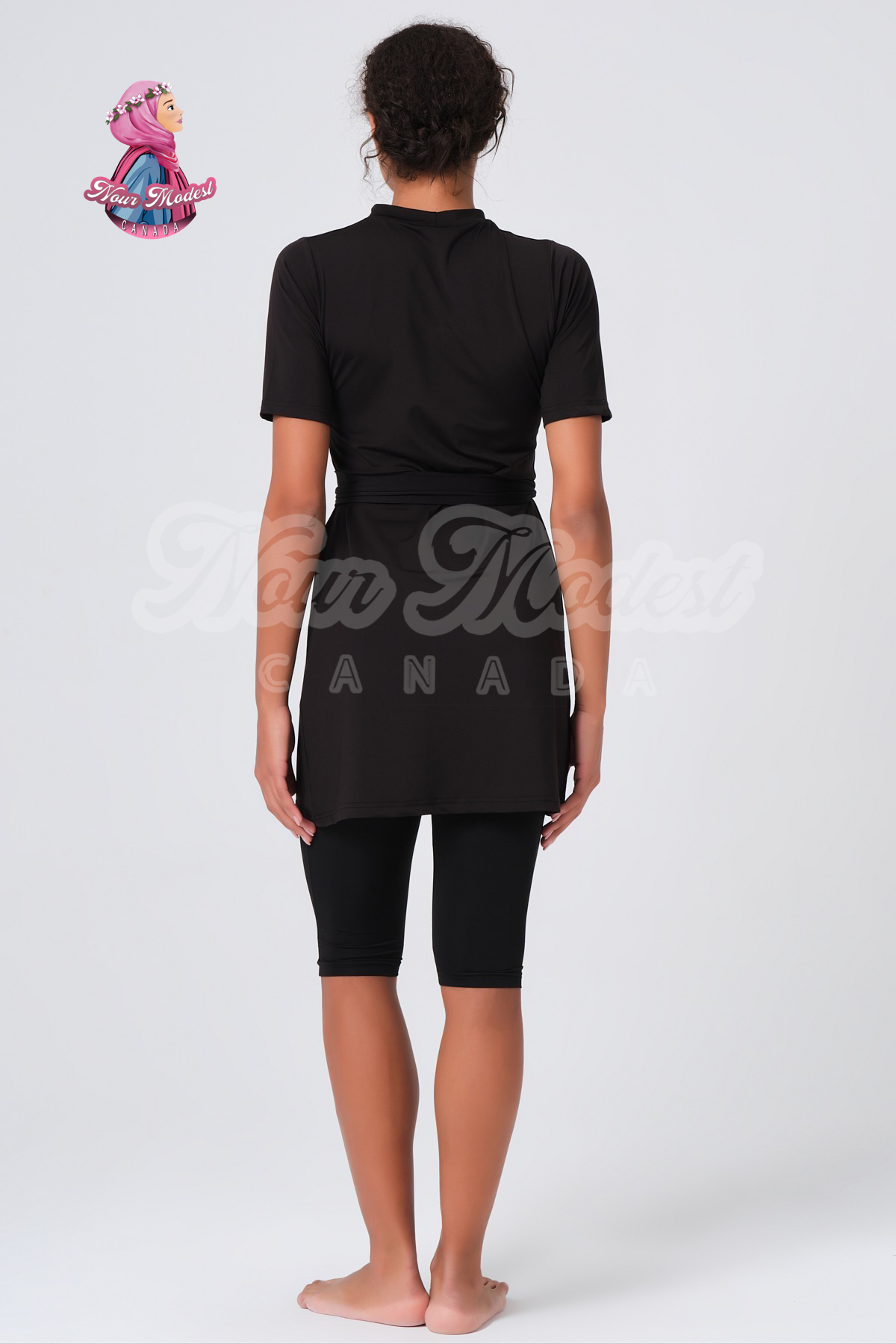 Short Sleeve Black Swimsuit - 5 Piece