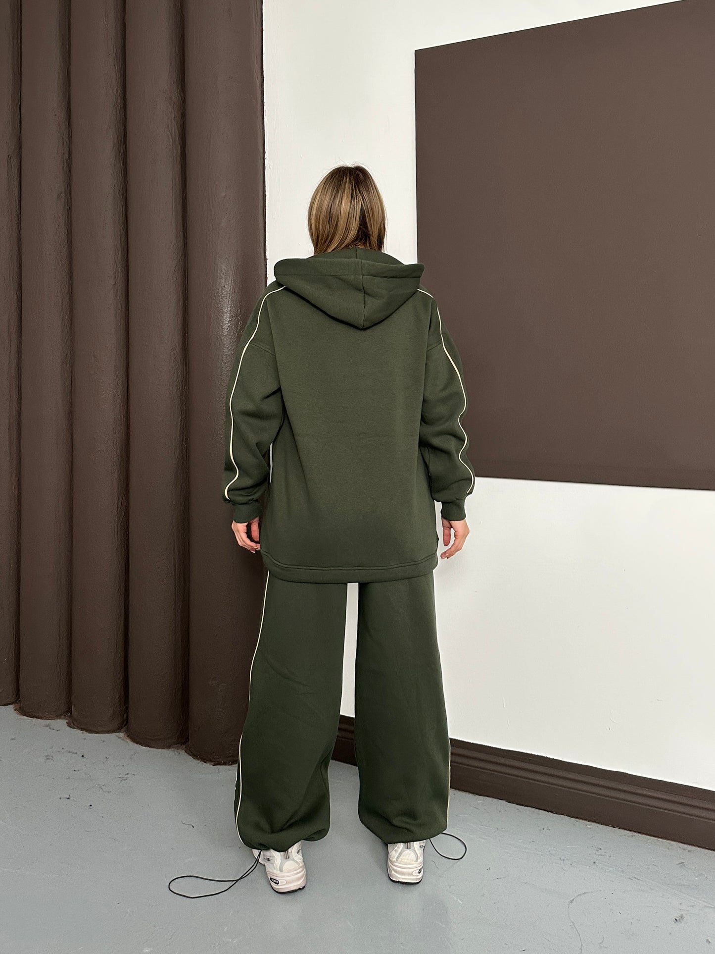 SoftLine Hoodie Set
