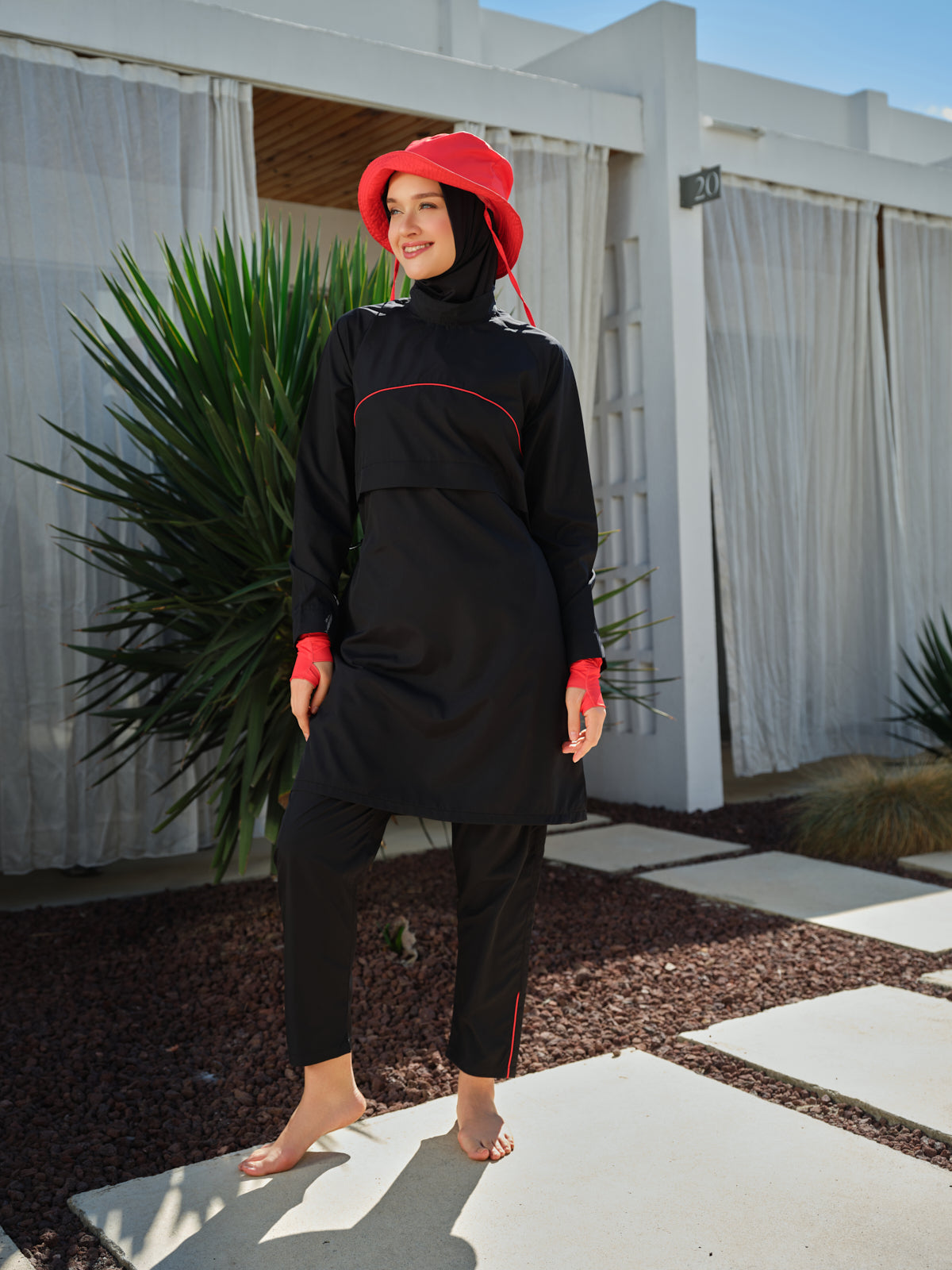 Black Motion Swim Set