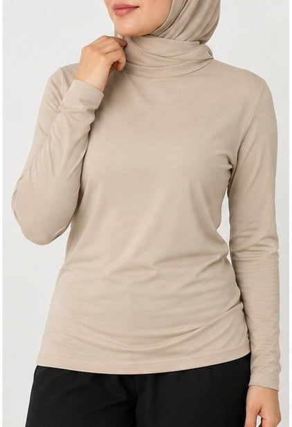 High Neck Long Sleeve Cotton Top | كنزة قطن بقبة عالية وكم طويل
