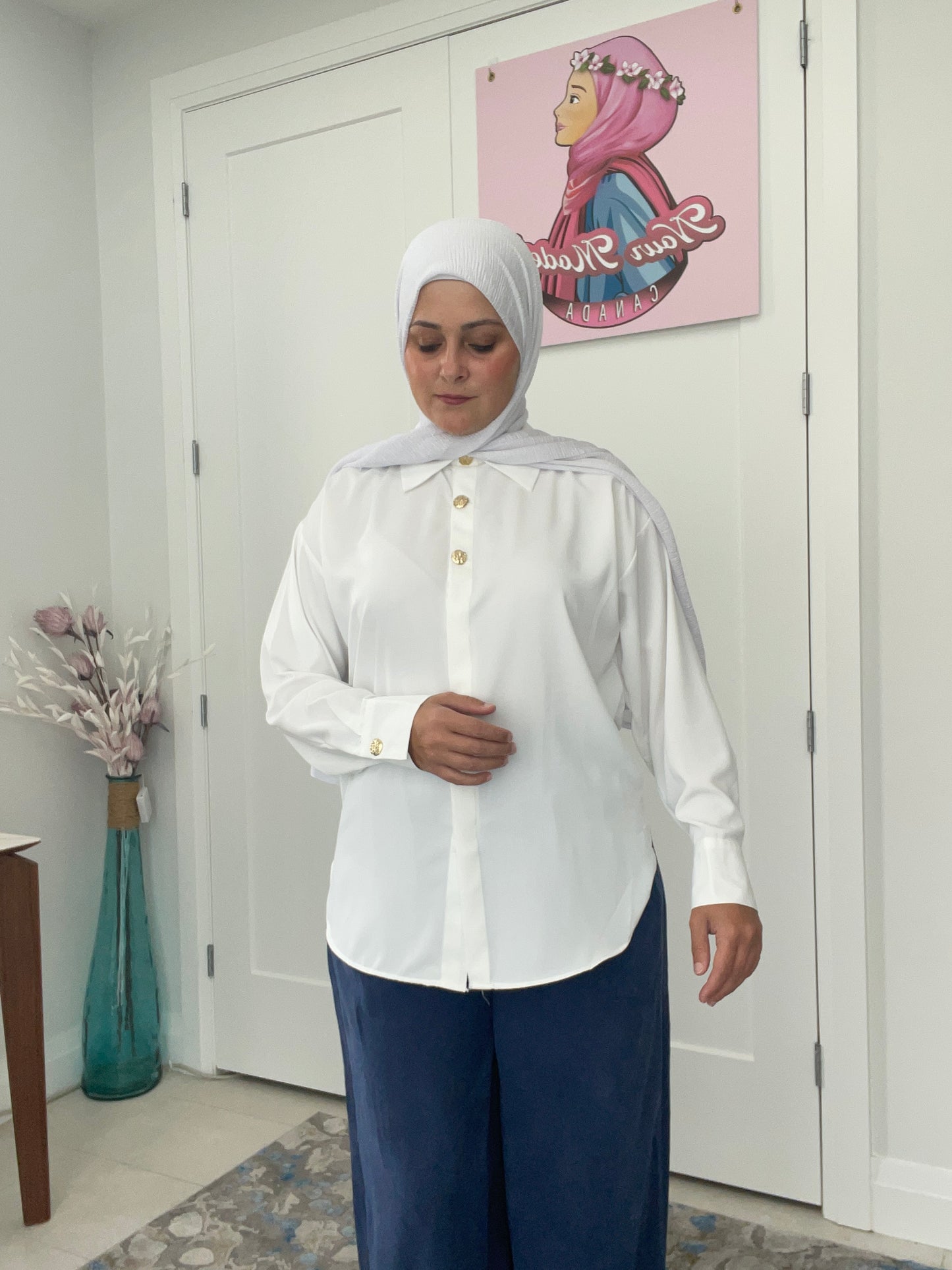 ✨ Golden Elegance Shirt – قميص الأناقة الذهبية ✨