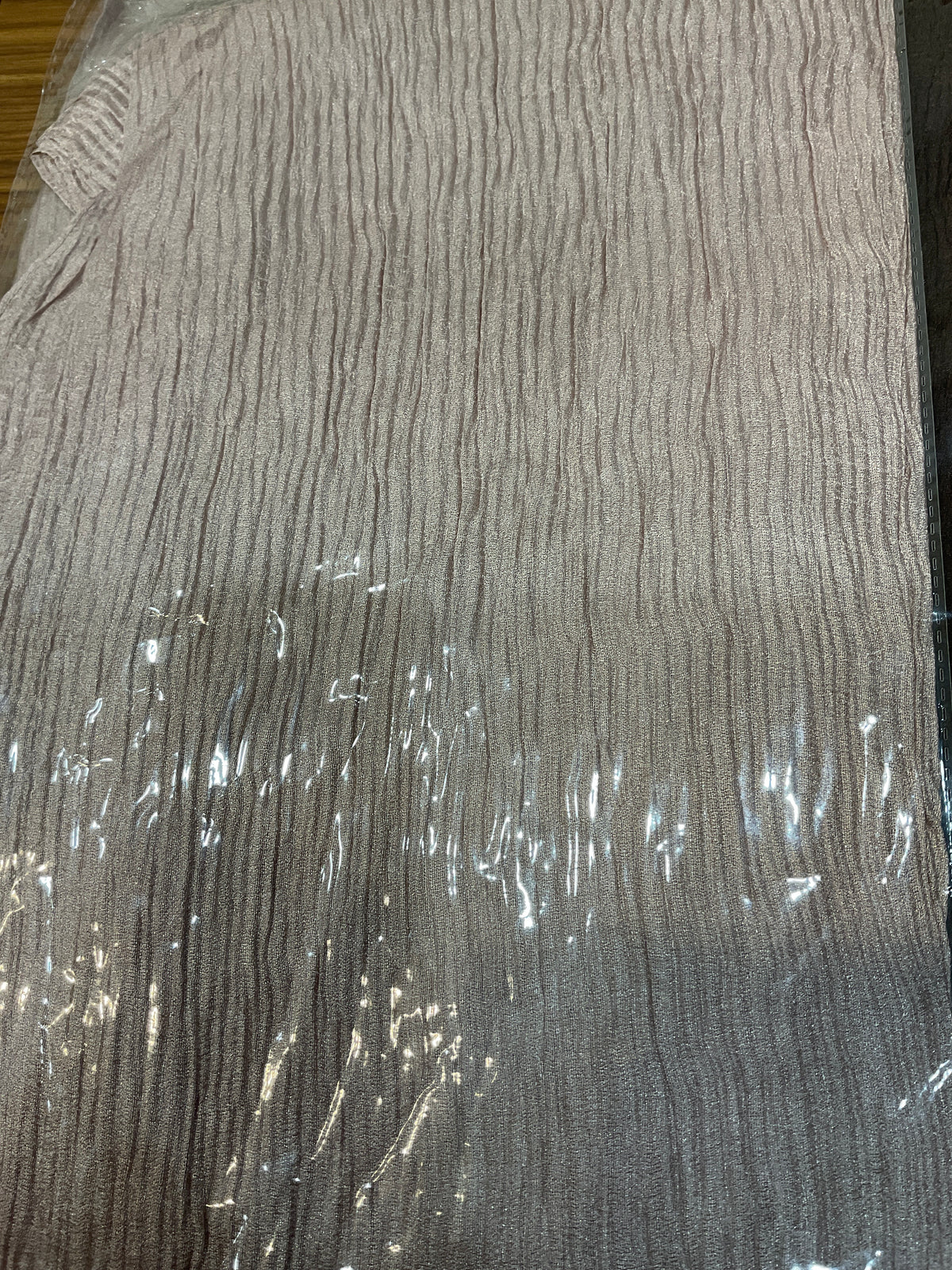 Lustre Pleated Hijab | حجاب بليسيه لامع