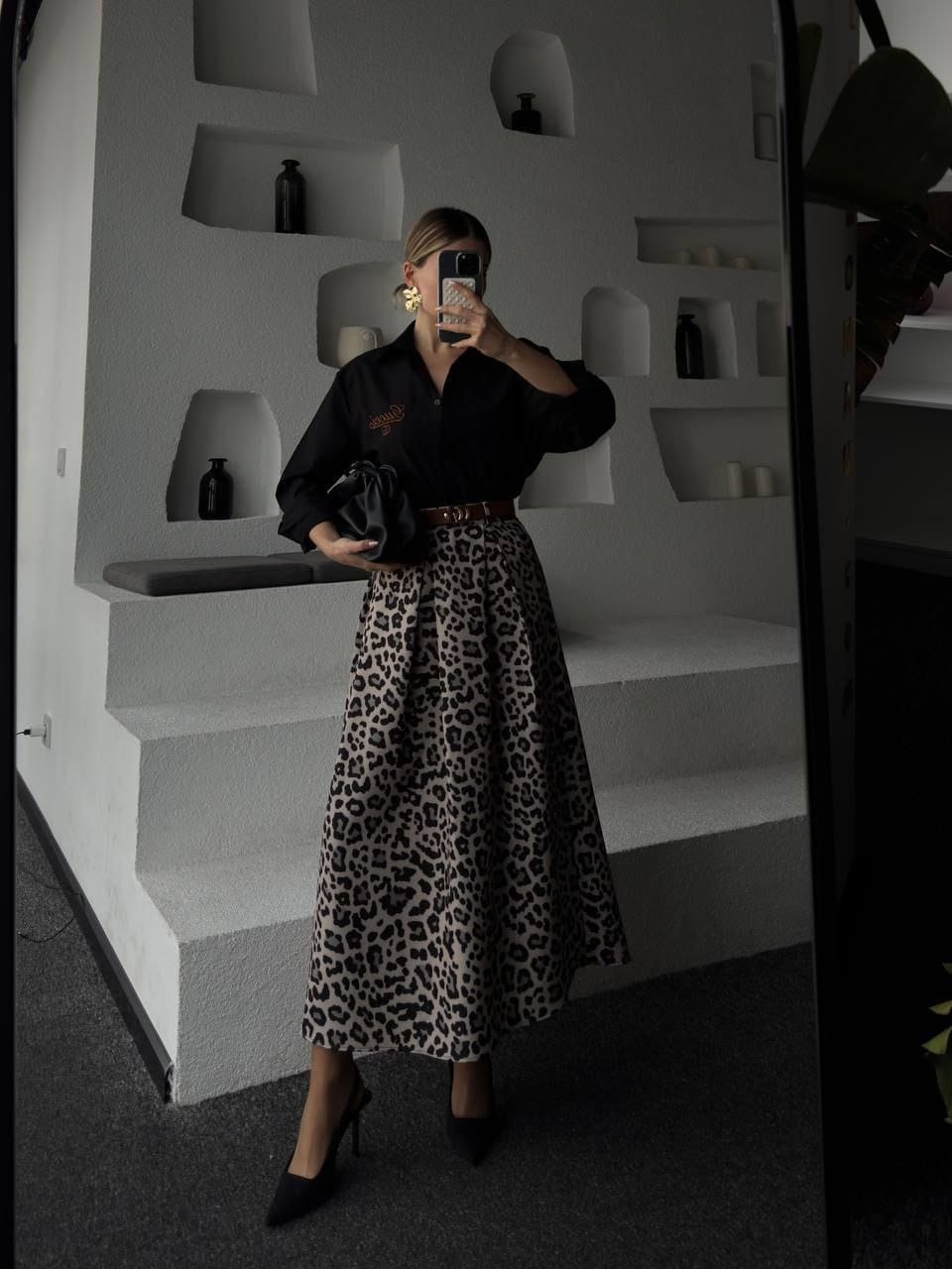 Classic Leopard Skirt Set - طقم التنورة الليوبارد الكلاسيكي