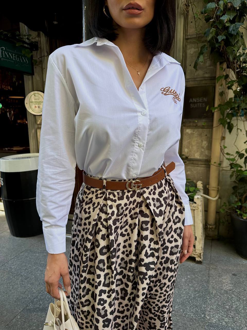 Classic Leopard Skirt Set - طقم التنورة الليوبارد الكلاسيكي